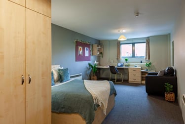 1 bed flat, Crown Street, East Reading, Reading, RG12SE - Image 2